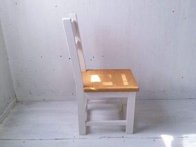 画像2: 無垢ヒノキで造る　チェア　椅子　イス　【きつね色×ミルキーホワイト】　セミオーダー品