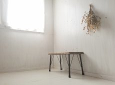 画像3: 無垢ヒノキで造る家具　アイアン脚ベンチスツール　鉄脚ベンチチェア (3)