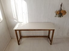 画像2: 無垢ヒノキで造る家具　テーブル　【オスモウォルナット×ミルキーホワイト】　フルオーダー品　 (2)