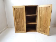 画像3: ナチュラルテイスト　キャビネット 木の扉　×２　天井取付仕様　h700 w600 d375 【オスモオーク】　セミオーダー品 (3)