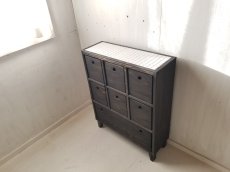 画像1: 無垢杉で造る　マスキャビネット　BOXタイプ 　タイルトップ　h850 w680 d235【オスモブラック】 セミオーダー品 (1)