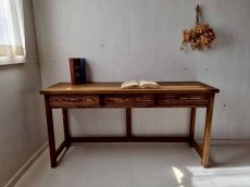 画像2: 無垢ヒノキで造る　パソコンデスク　学習机　ミシン台　引き出し３杯【type1】ｈ700× w1400× d420 　【オスモウォルナット】　セミオーダー品　 (2)