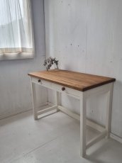 画像2: 無垢ヒノキで造る　パソコンデスク　学習机　ミシン台　【type2】　h700 w1000 d500 【オスモオーク×ミルキーホワイト】　セミオーダー品　 (2)