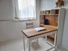 画像4: 無垢材で造る　学習机、椅子、カップボードのお得な３点セット　PCデスク　作業デスク　【オスモオーク×ミルキーホワイト】　セミオーダー品 (4)