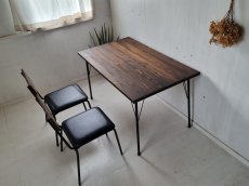 画像1: 無垢ヒノキで造る家具　アンティーク風　パソコンデスク　鉄脚　アイアン脚　h710 w1300 d750  【ステインオーク】セミオーダー品 (1)