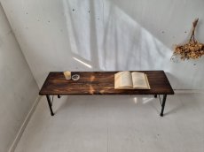 画像1: 無垢ヒノキで造る家具　アイアン脚ベンチスツール　鉄脚ベンチチェア　h410 w1300 d350　【ステインオーク】セミオーダー品 (1)