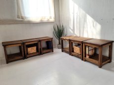 画像1: 無垢ヒノキで造る　角スツール　チェア　椅子　棚付き　６脚セット　h430 w350 d350 【オスモウォルナット】　　セミオーダー品 (1)