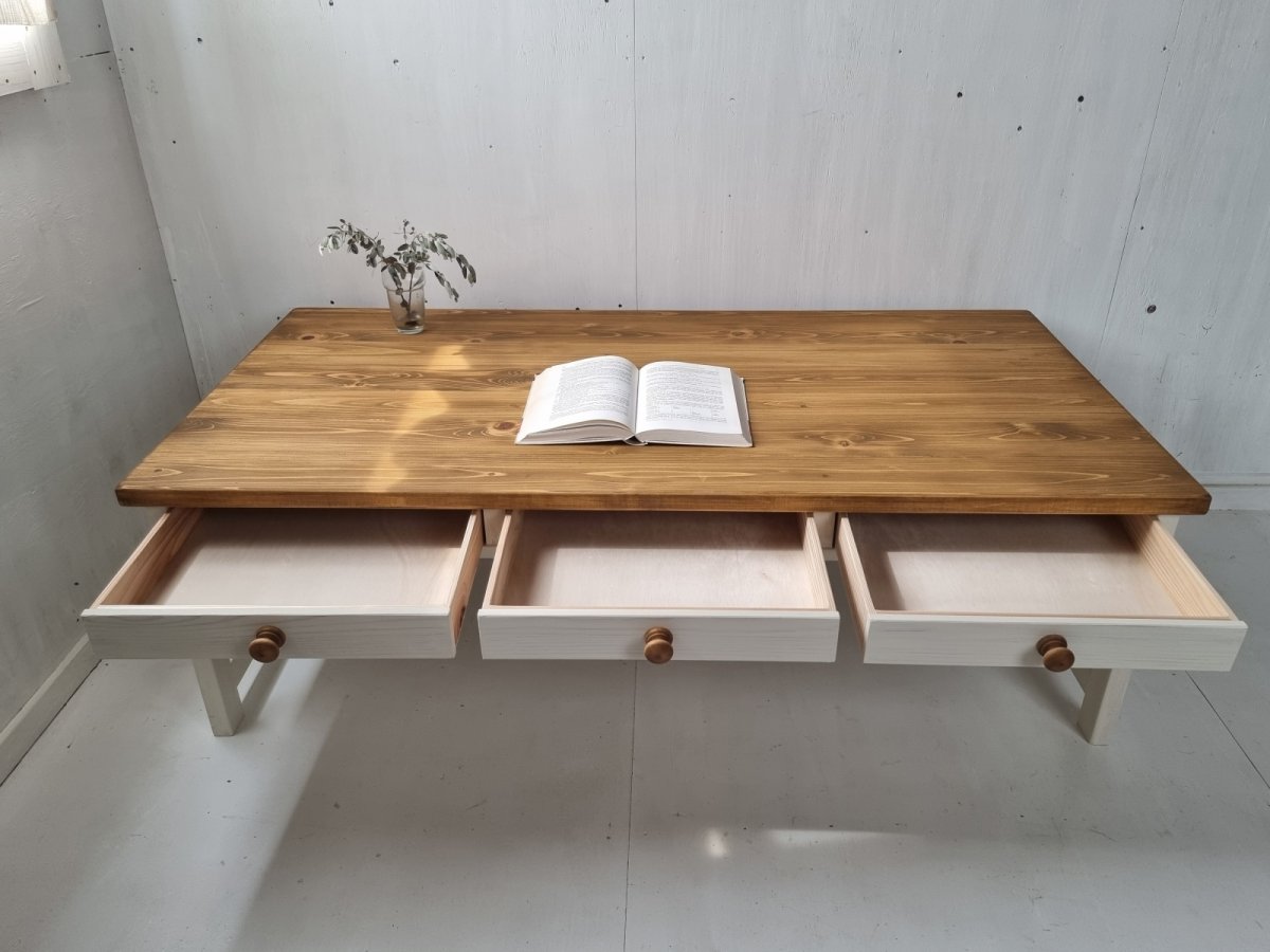 画像3: 無垢ヒノキで造る　パソコンデスク　学習机　ミシン台　引き出し３杯　高さ４５ｃｍ　【type2】　h450 w1400 d700 【オスモオークー×ホワイト】　セミオーダー品　 (3)