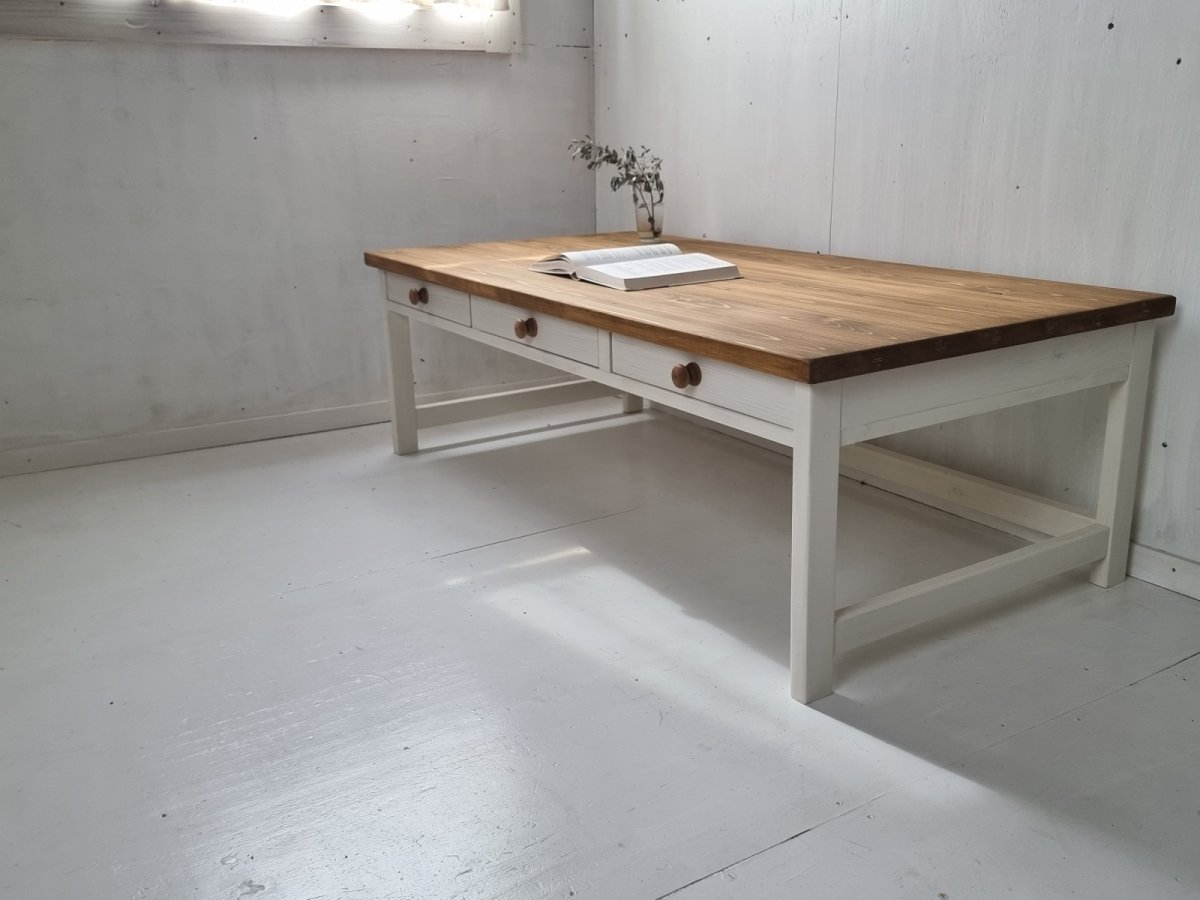 画像2: 無垢ヒノキで造る　パソコンデスク　学習机　ミシン台　引き出し３杯　高さ４５ｃｍ　【type2】　h450 w1400 d700 【オスモオークー×ホワイト】　セミオーダー品　 (2)