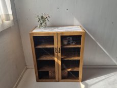 画像1: ナチュラルテイスト　キャビネット　観音開きタイプ　扉付　4段収納棚　タイルトップ　h800 w700 d355 【オスモオーク】　セミオーダー品 (1)