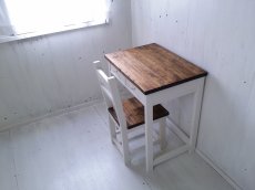 画像4: 無垢ヒノキで造る　パソコンデスク　学習机　ミシン台　チェアセット　【type1】 h800 w700 d500　【ステインオーク×ミルキーホワイト】　セミオーダーセット品　 (4)