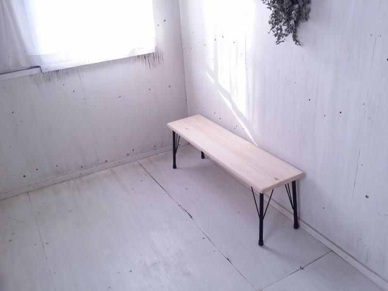 画像1: 無垢ヒノキで造る家具　アイアン脚ベンチスツール　鉄脚ベンチチェア (1)